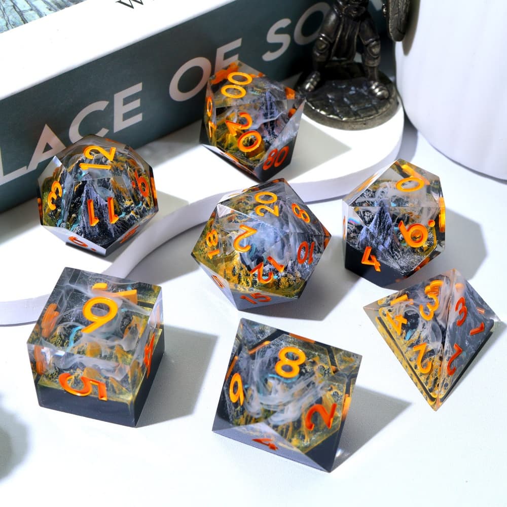 Resin-dice-M-Yellow-10.jpg
