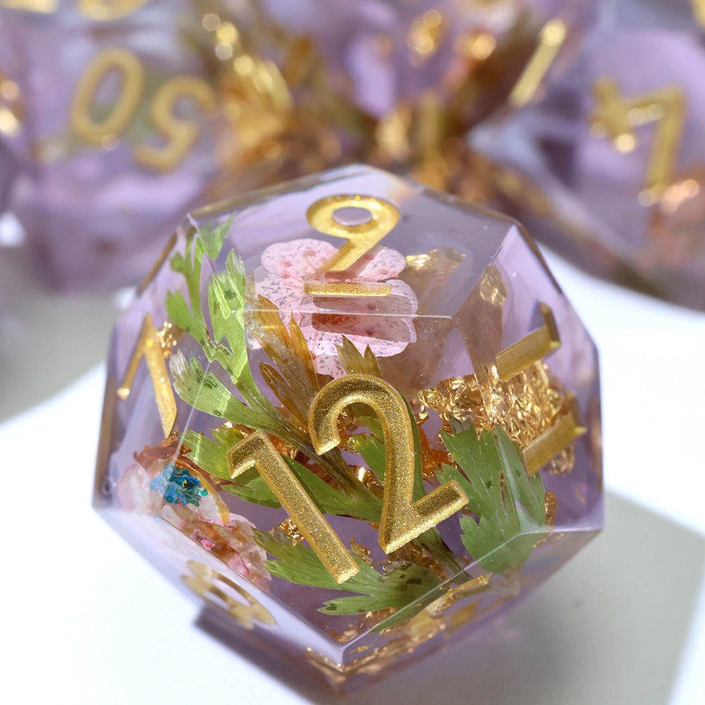 dice 4.jpg
