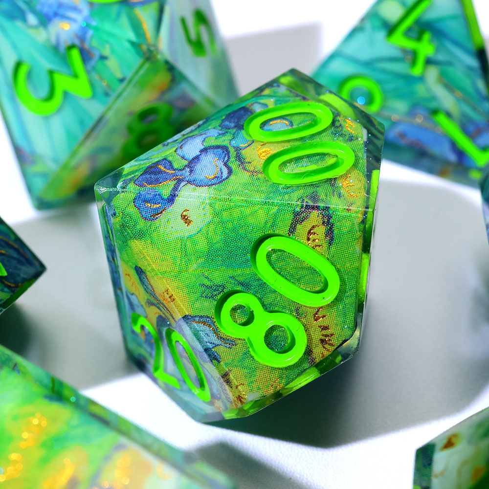 DICE (2).jpg